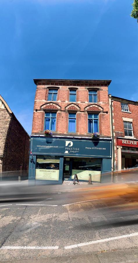 Courtyard Holiday Apartments Belper Bagian luar foto